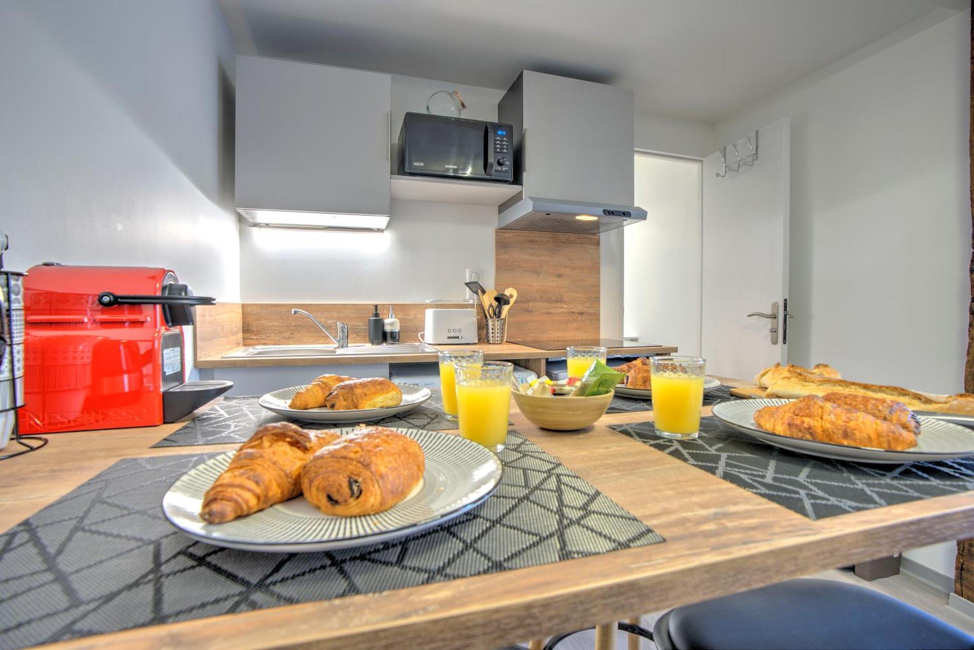 Le Sabot - Netflix/Wi-Fi Fibre/Terasse - 4 Pers Apartment Banassac Exterior photo